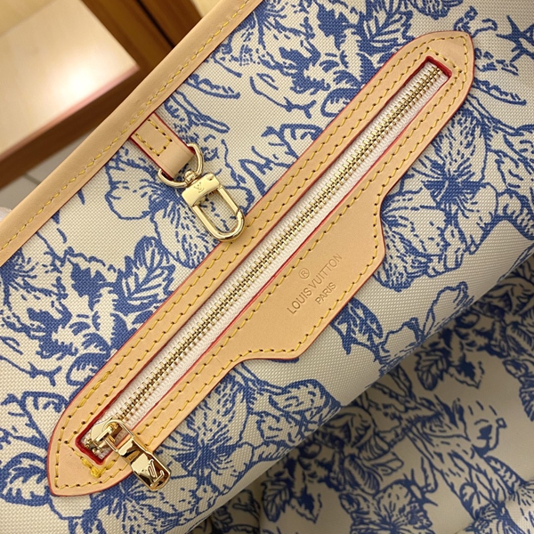 ルイヴィトンバッグ着用イメージ